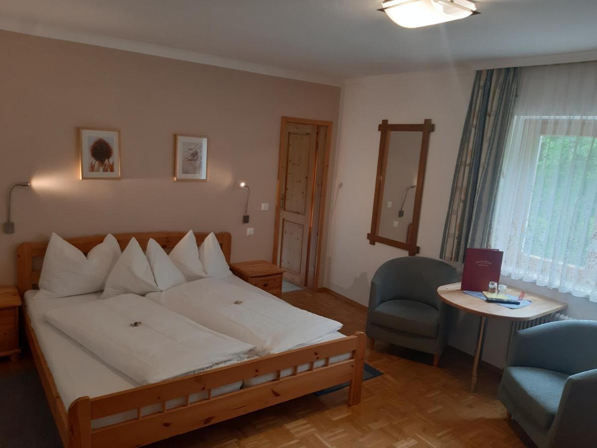 Pension Isabella Bad Kleinkirchheim Exterior photo